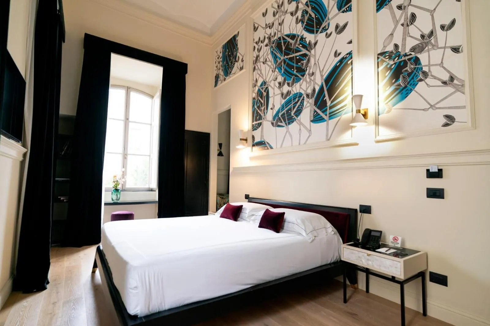*****  Roma Luxus Hotel Olaszország