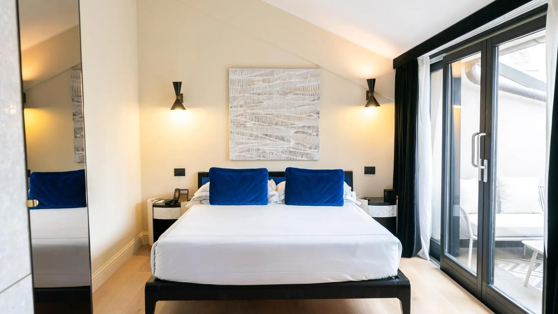 Roma Luxus Hotel 5*, Rome