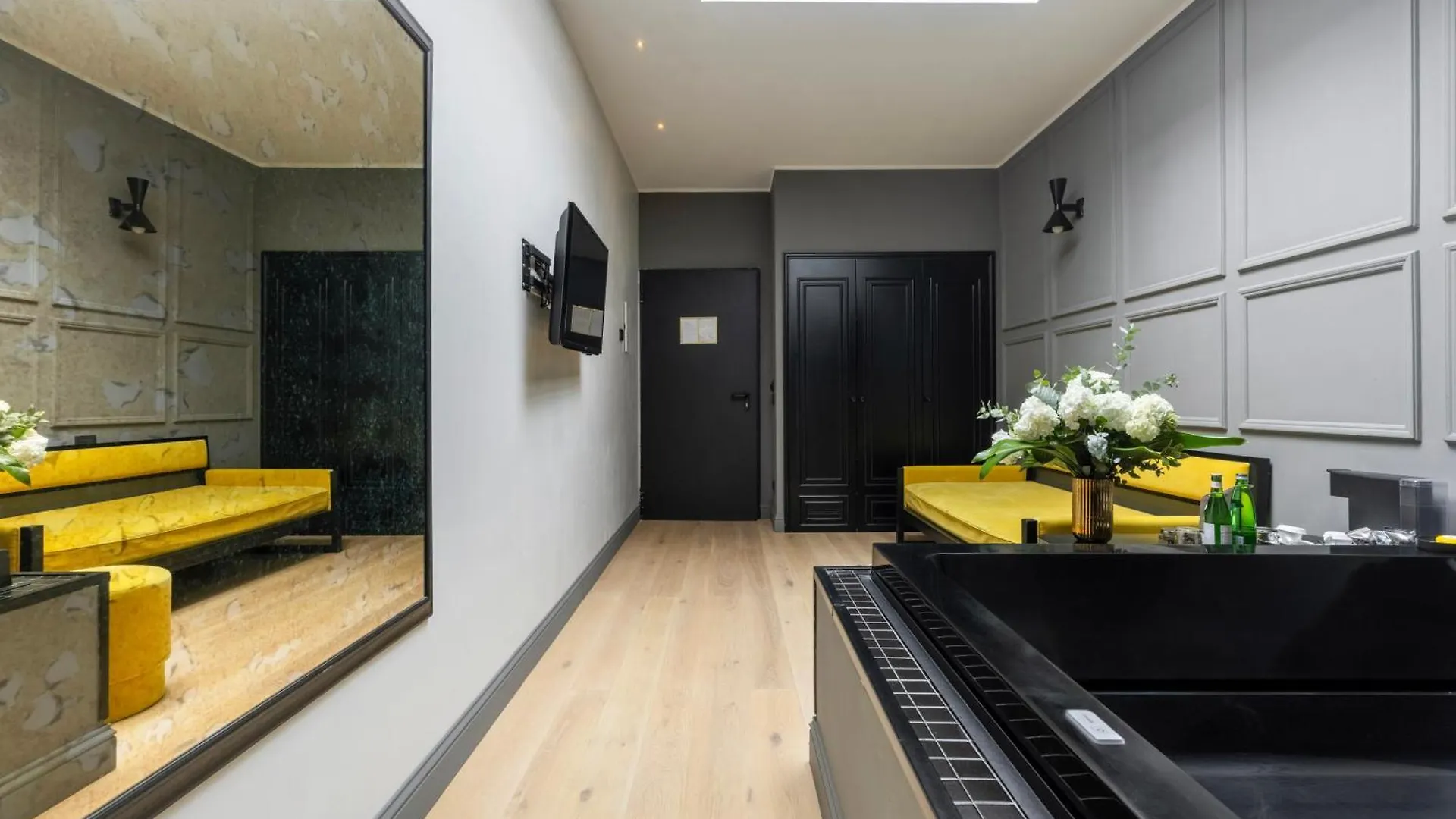 Roma Luxus Hotel